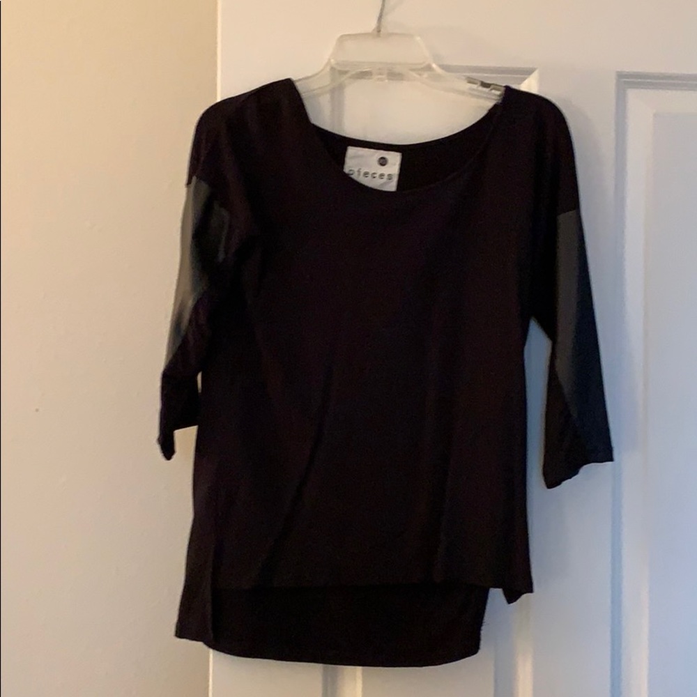 3/4 length sleeve top with leather sleeves